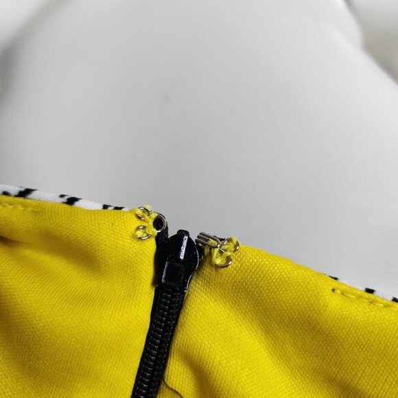 Shelby & Palmer Dress Womens Size 6 Black White Houndstooth Pencil Button Detail - Picture 6 of 8